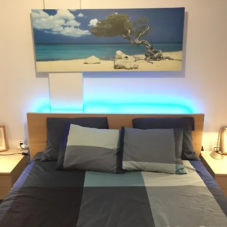 El Cortijuelo: Seaside Triplex With Rooftop Terrace Holiday home *