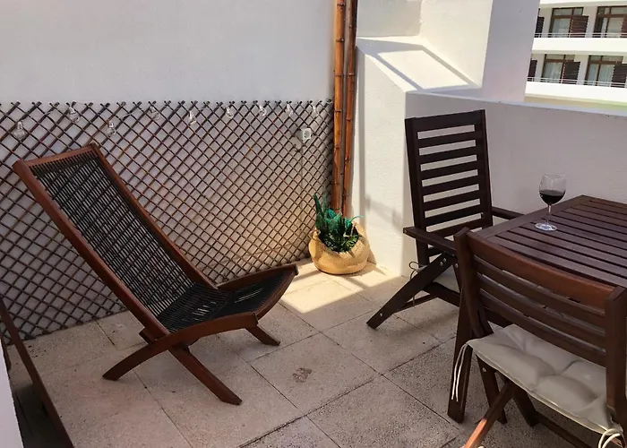 度假居 El Cortijuelo. Magnificent Triplex Terraced House With Rooftop Of 18m2, Overlooking The Sea. Parking 托雷莫利诺斯