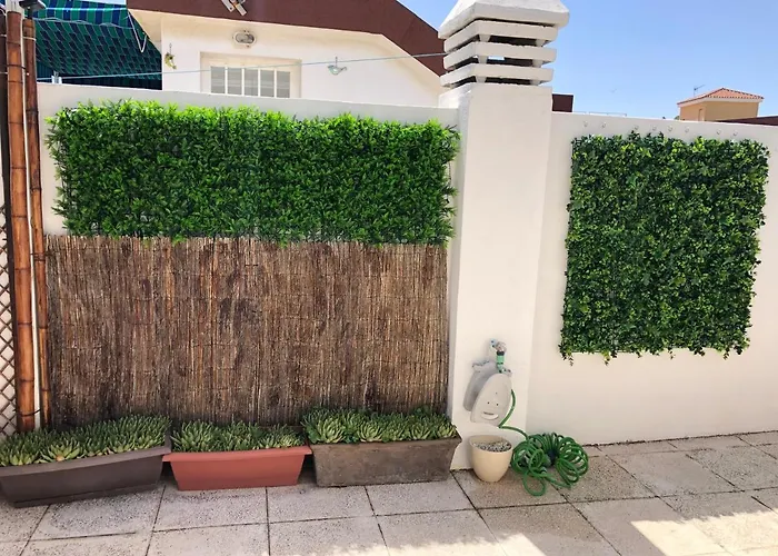 Σπίτι διακοπών El Cortijuelo. Magnificent Triplex Terraced House With Rooftop Of 18m2, Overlooking The Sea. Parking