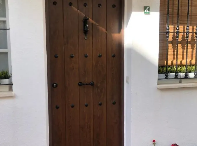 Σπίτι διακοπών El Cortijuelo. Magnificent Triplex Terraced House With Rooftop Of 18m2, Overlooking The Sea. Parking