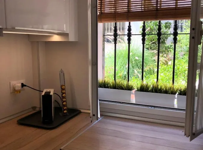 El Cortijuelo. Magnificent Triplex Terraced House With Rooftop Of 18m2, Overlooking The Sea. Parking Σπίτι διακοπών