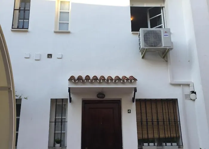 Σπίτι διακοπών El Cortijuelo. Magnificent Triplex Terraced House With Rooftop Of 18m2, Overlooking The Sea. Parking Τορρεμολίνος