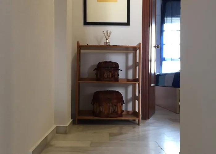 El Cortijuelo. Magnificent Triplex Terraced House With Rooftop Of 18m2, Overlooking The Sea. Parking Σπίτι διακοπών