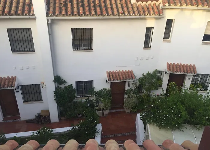 Σπίτι διακοπών El Cortijuelo. Magnificent Triplex Terraced House With Rooftop Of 18m2, Overlooking The Sea. Parking