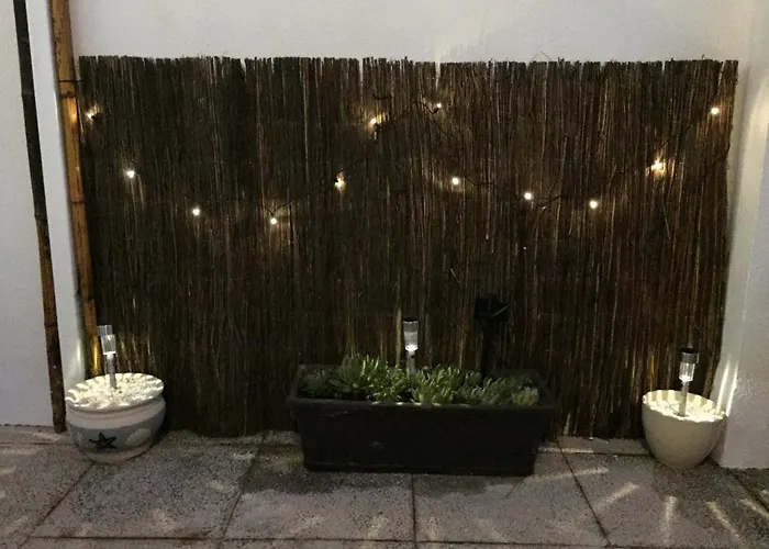 El Cortijuelo. Magnificent Triplex Terraced House With Rooftop Of 18m2, Overlooking The Sea. Parking